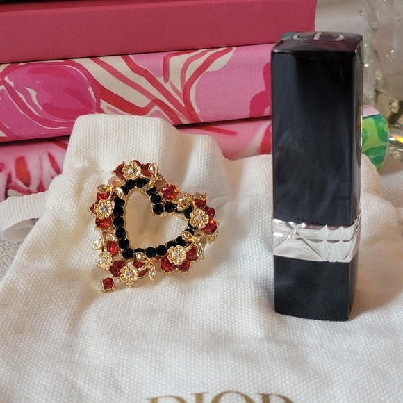 Dior Lipstick with Heart Brooch - Picture 2 of 4